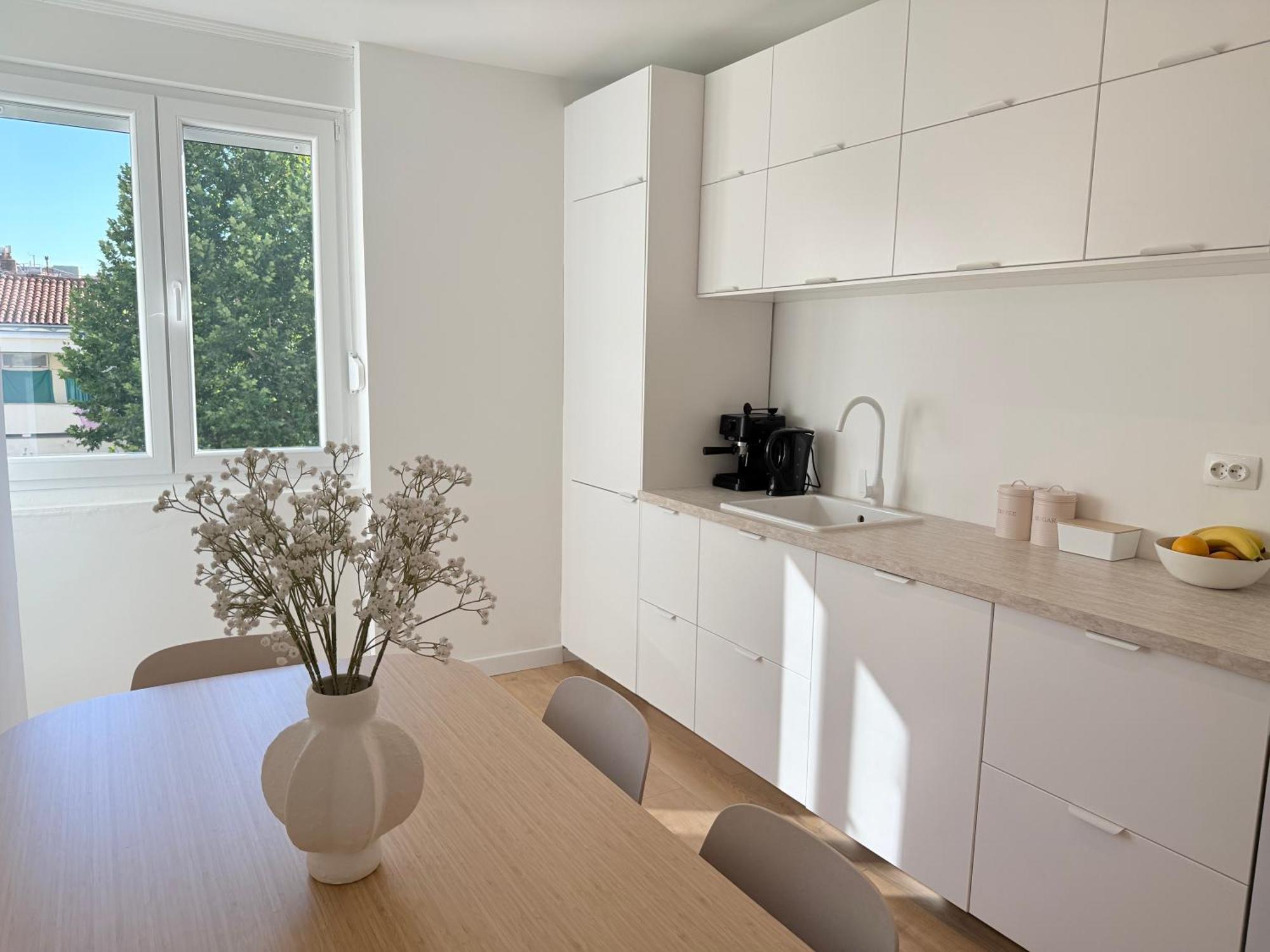 Kalelarga Apartament *